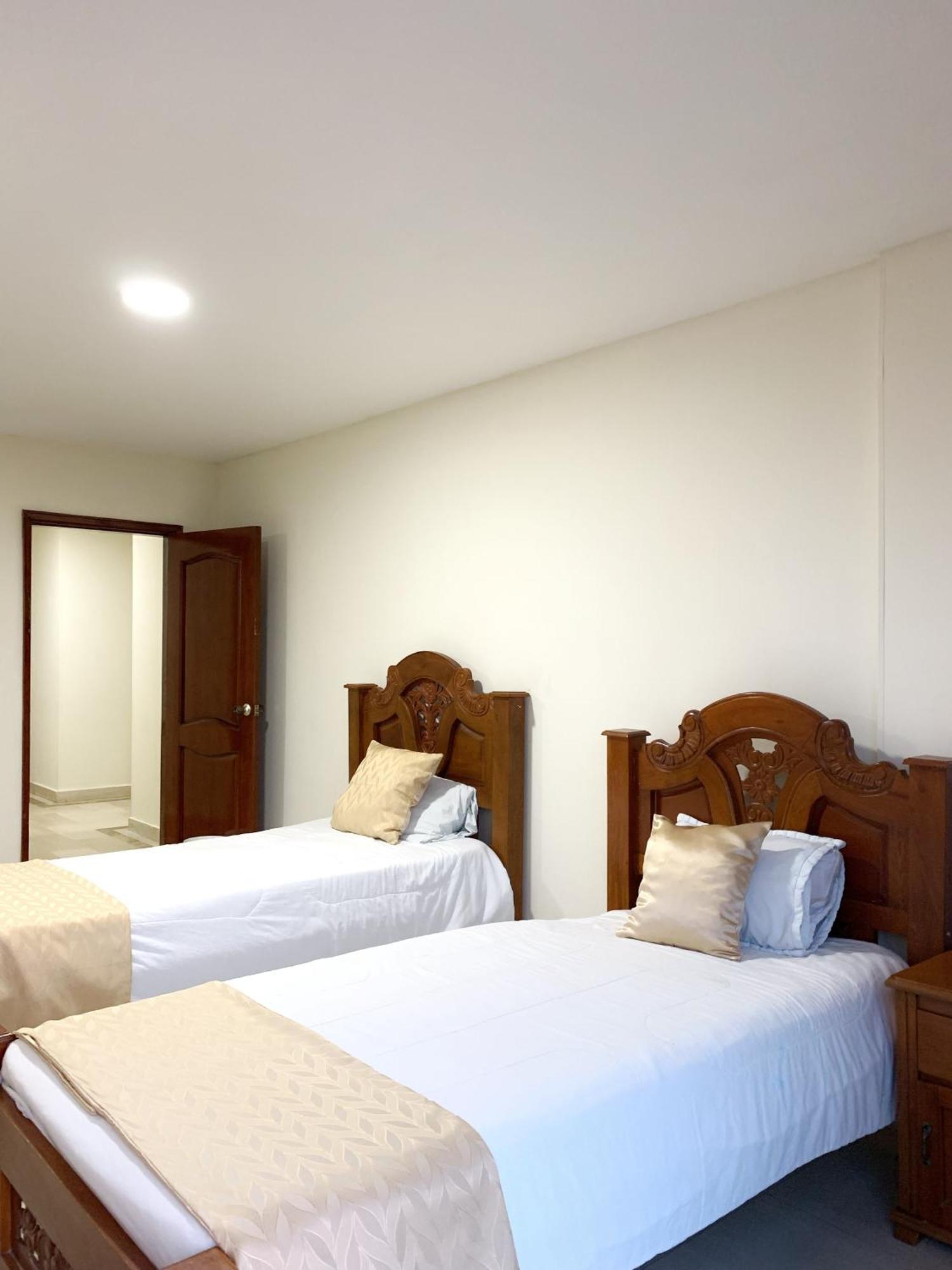 Hotel Continental Plaza Barranquilla Барранкілья Екстер'єр фото