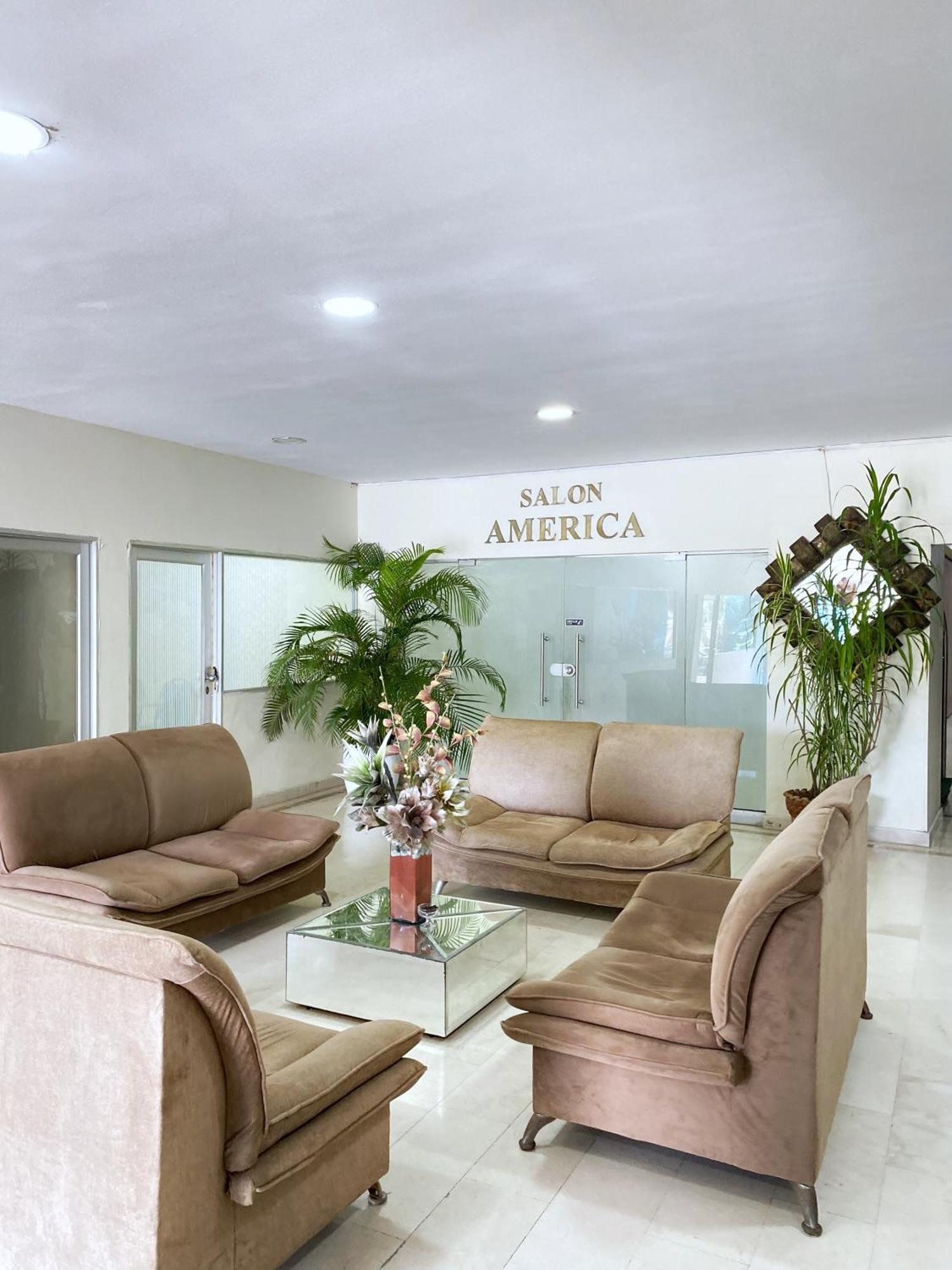 Hotel Continental Plaza Barranquilla Барранкілья Екстер'єр фото